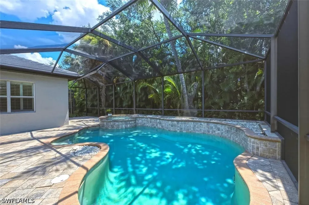 6853 Il Regalo Circle Naples FL 34109