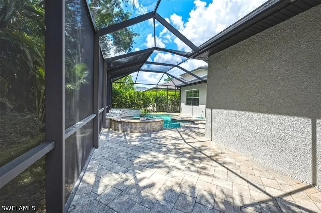 6853 Il Regalo Circle Naples FL 34109