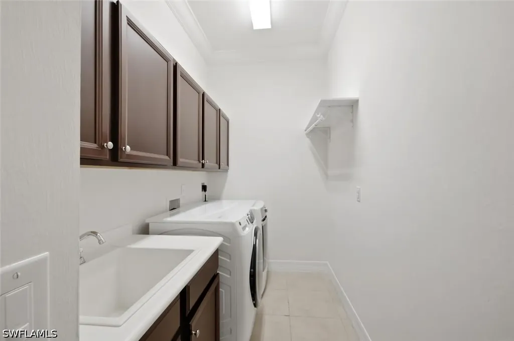 6853 Il Regalo Circle Naples FL 34109