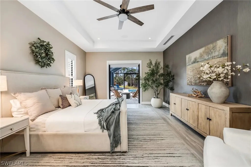 12 35th Avenue NW Naples FL 34120