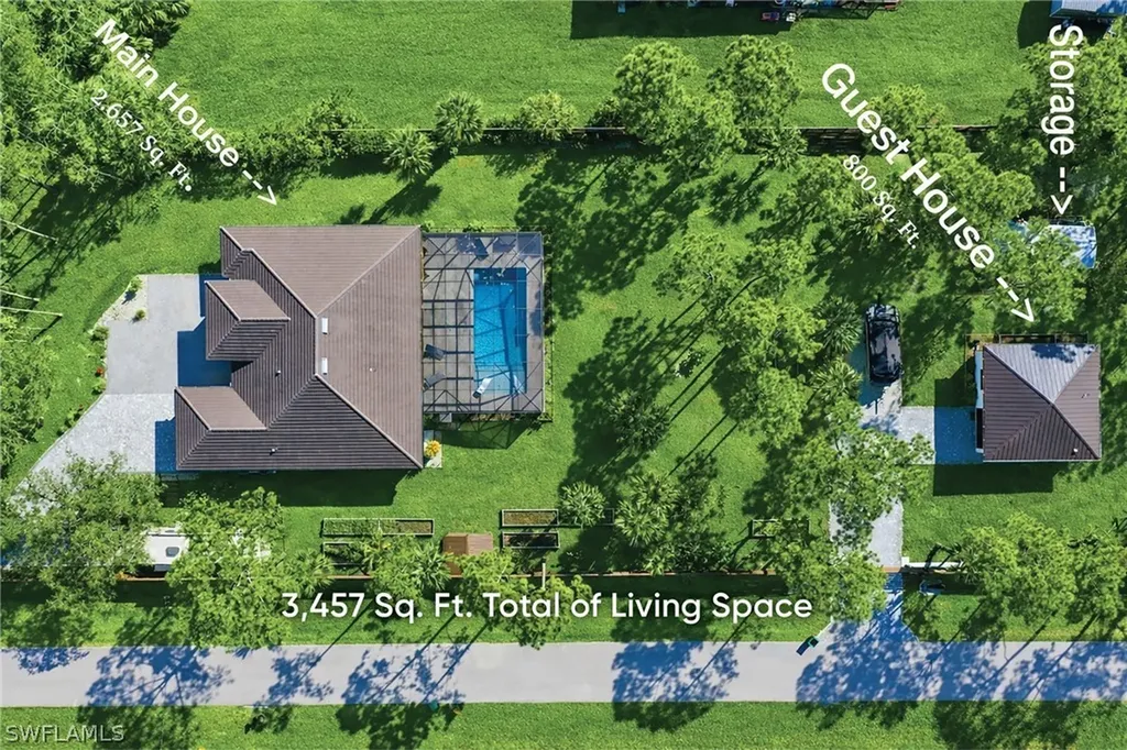 12 35th Avenue NW Naples FL 34120