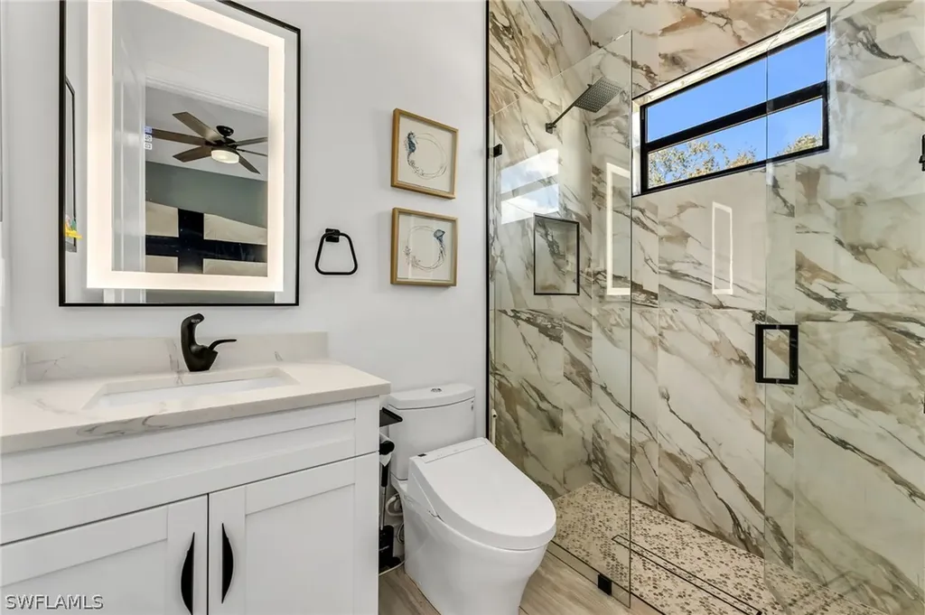 12 35th Avenue NW Naples FL 34120