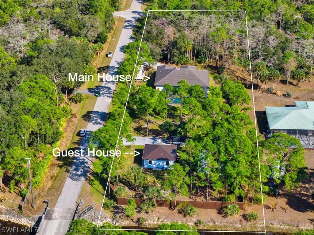 12 35th Avenue NW Naples FL 34120