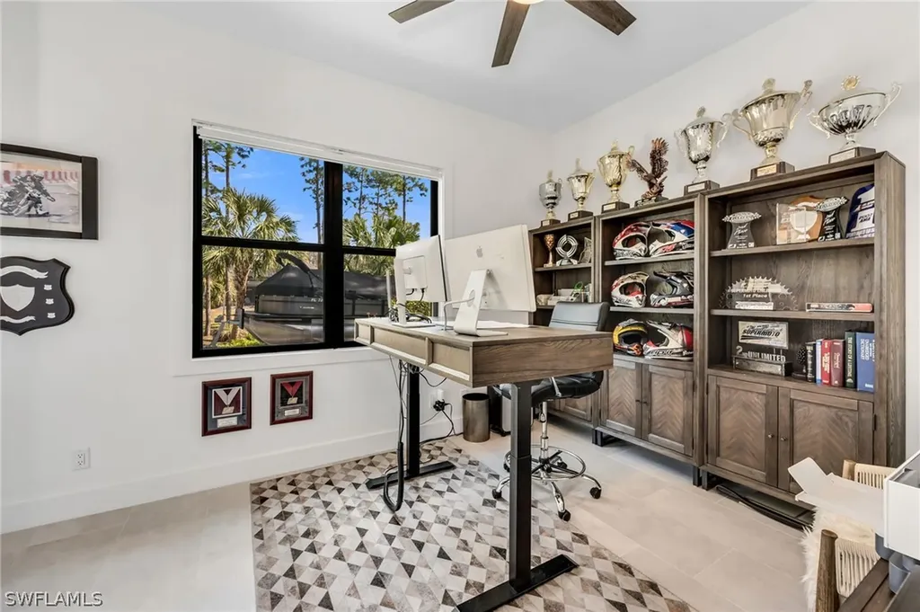 12 35th Avenue NW Naples FL 34120