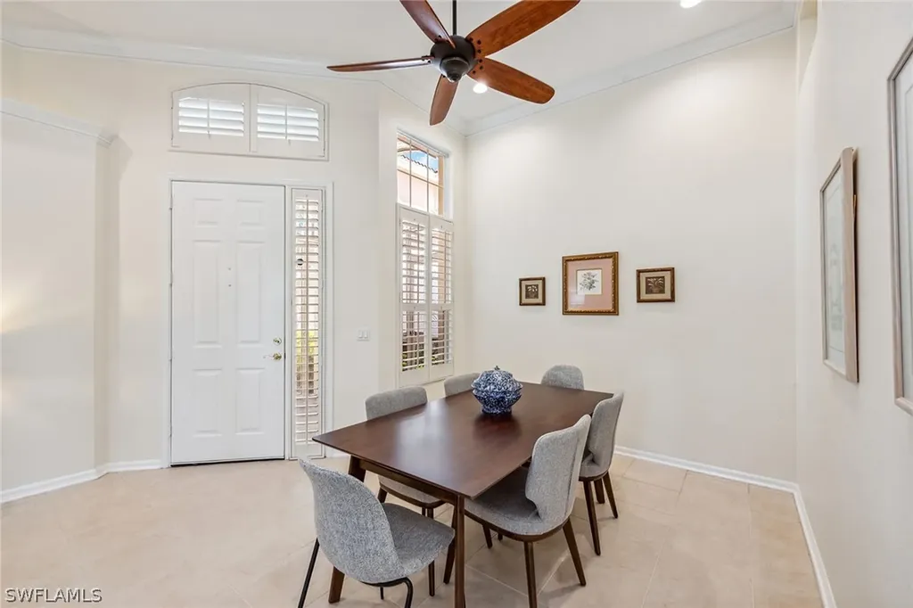 8599 Pepper Tree Way Naples FL 34114