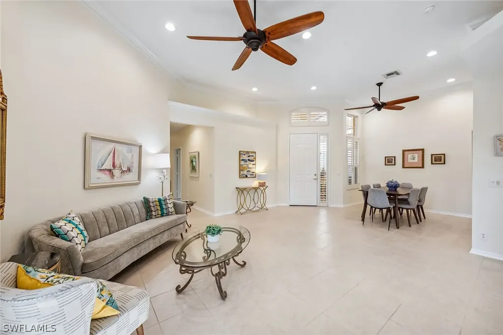 8599 Pepper Tree Way Naples FL 34114