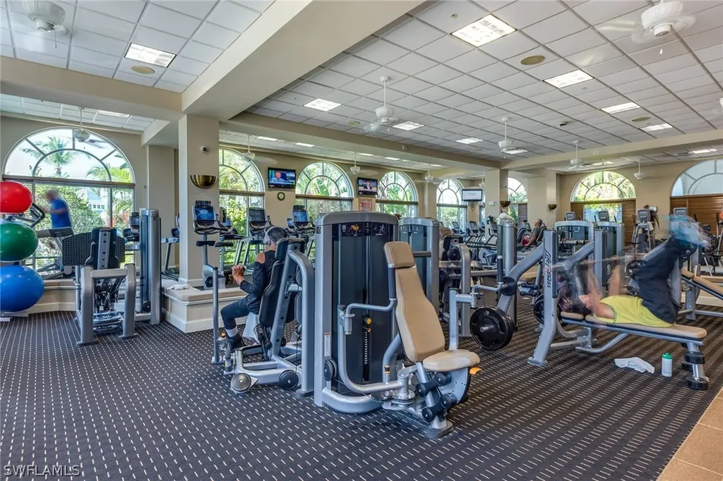 8599 Pepper Tree Way Naples FL 34114