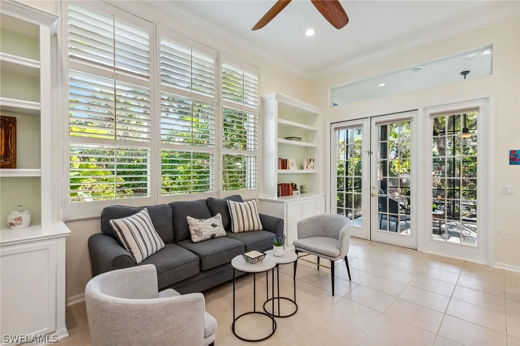 8599 Pepper Tree Way Naples FL 34114