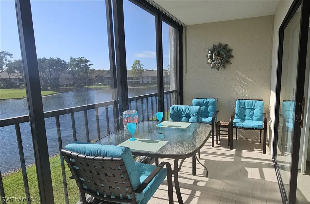 460 Fox Haven Drive Naples FL 34104