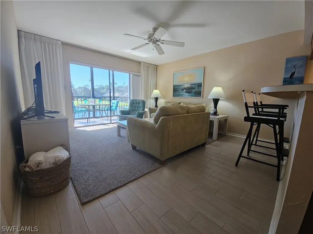 460 Fox Haven Drive Naples FL 34104