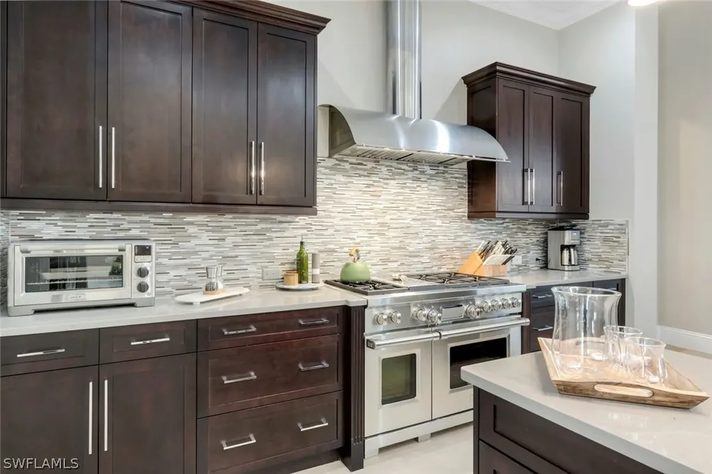 3828 Isla Del Sol Way Naples FL 34114