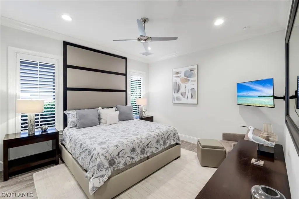 3828 Isla Del Sol Way Naples FL 34114