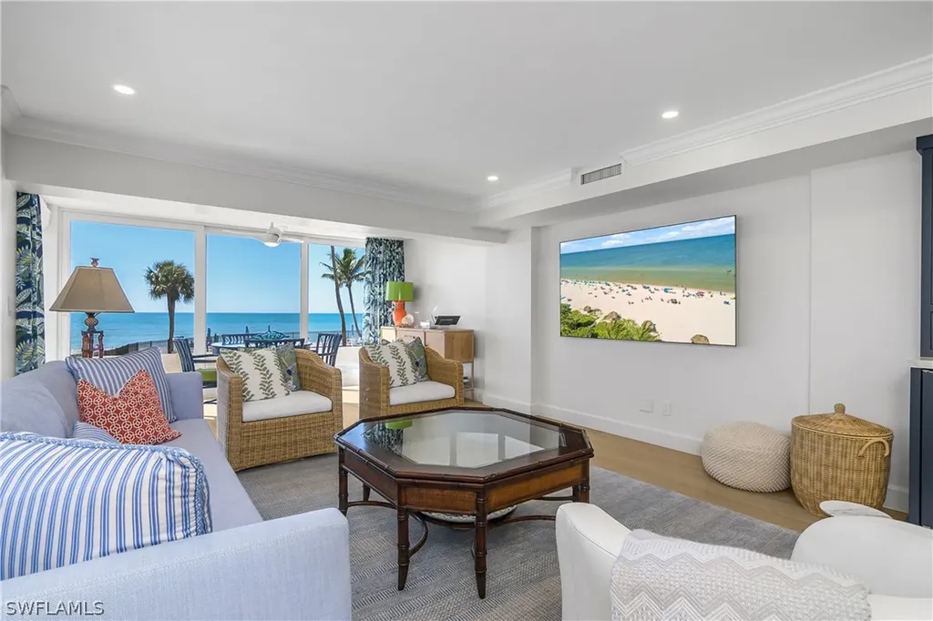 1717 Gulf Shore Boulevard N Naples FL 34102