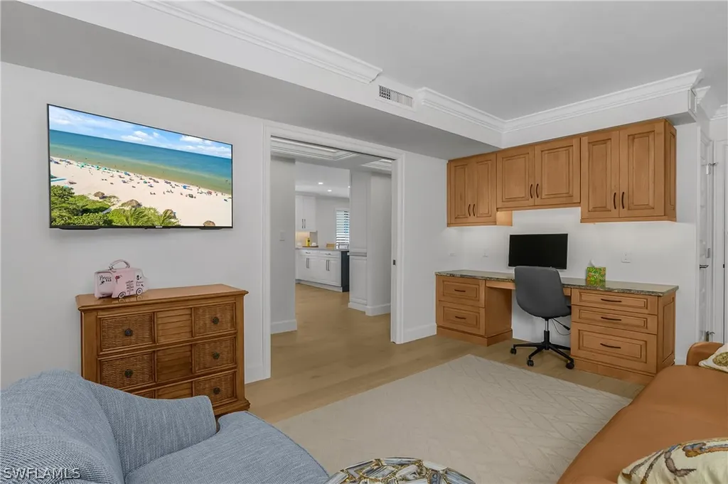 1717 Gulf Shore Boulevard N Naples FL 34102