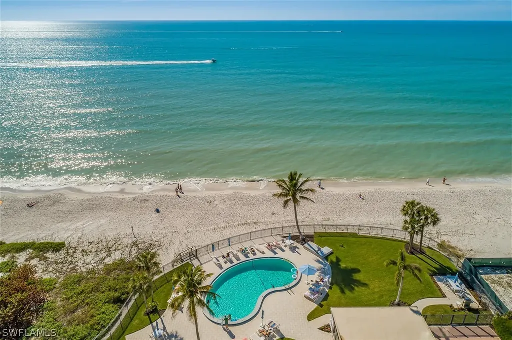 1717 Gulf Shore Boulevard N Naples FL 34102