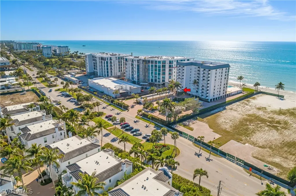 1717 Gulf Shore Boulevard N Naples FL 34102