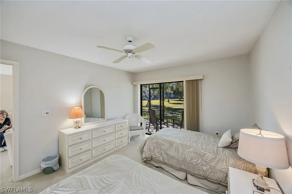 1208 Commonwealth Circle Naples FL 34116