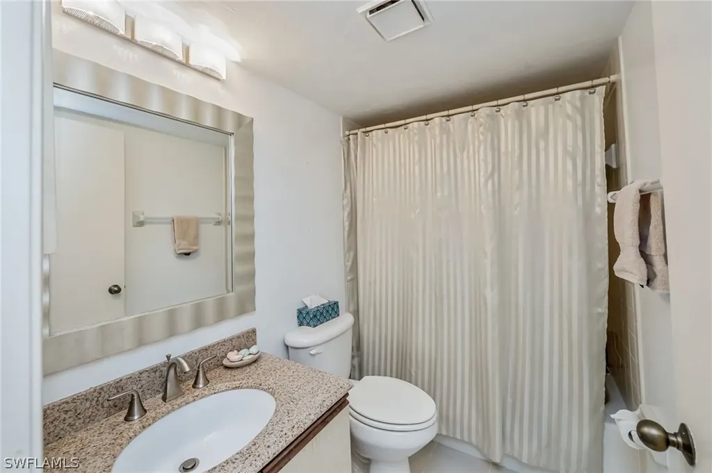 1208 Commonwealth Circle Naples FL 34116