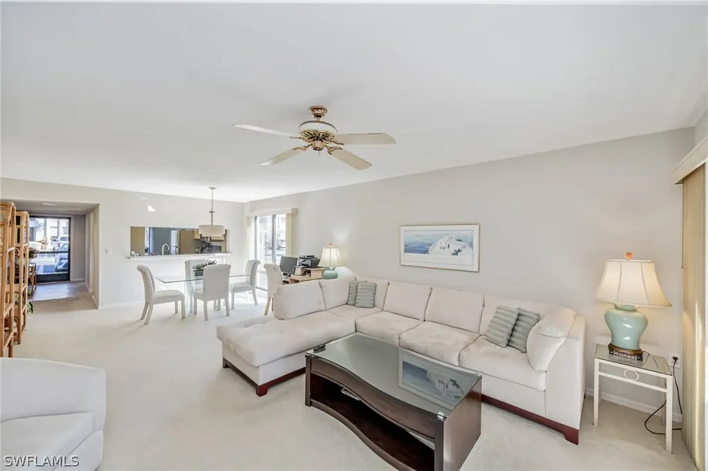 1208 Commonwealth Circle Naples FL 34116
