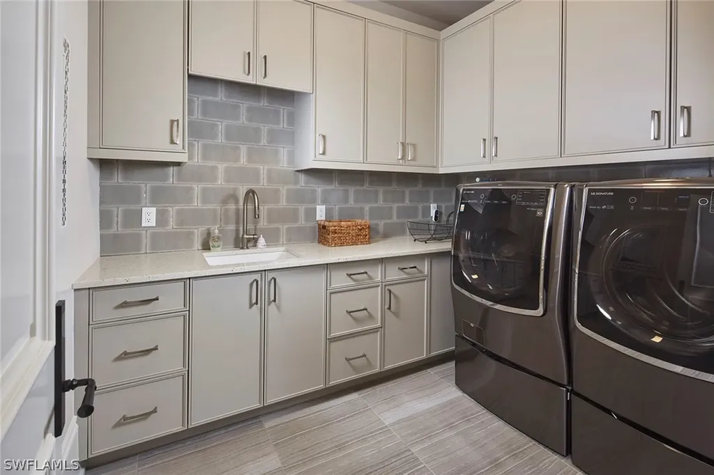 15251 Medici Way Naples FL 34110