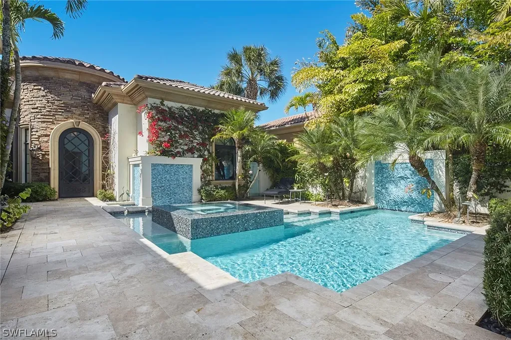 15251 Medici Way Naples FL 34110