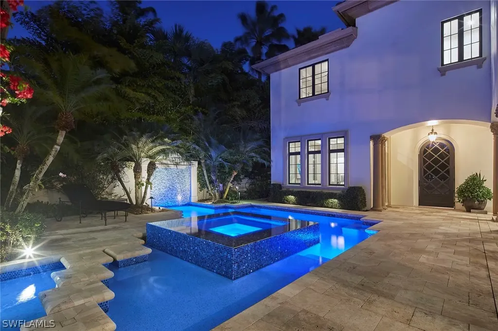 15251 Medici Way Naples FL 34110
