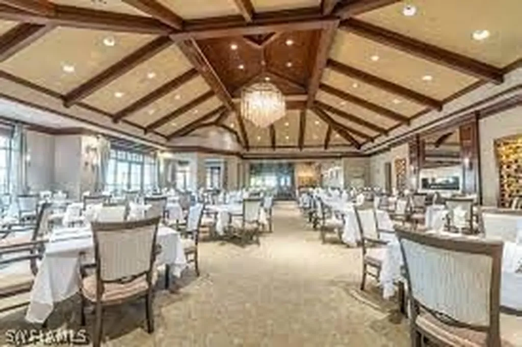9094 Sahalee Court Naples FL 34113