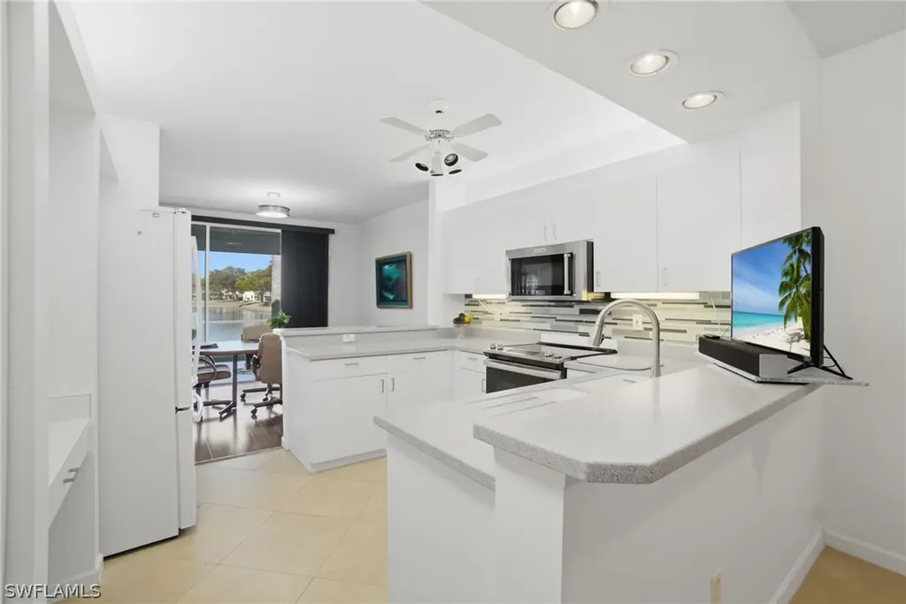 2476 Orchid Bay Drive Naples FL 34109
