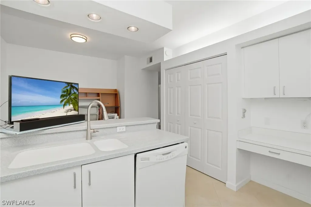 2476 Orchid Bay Drive Naples FL 34109