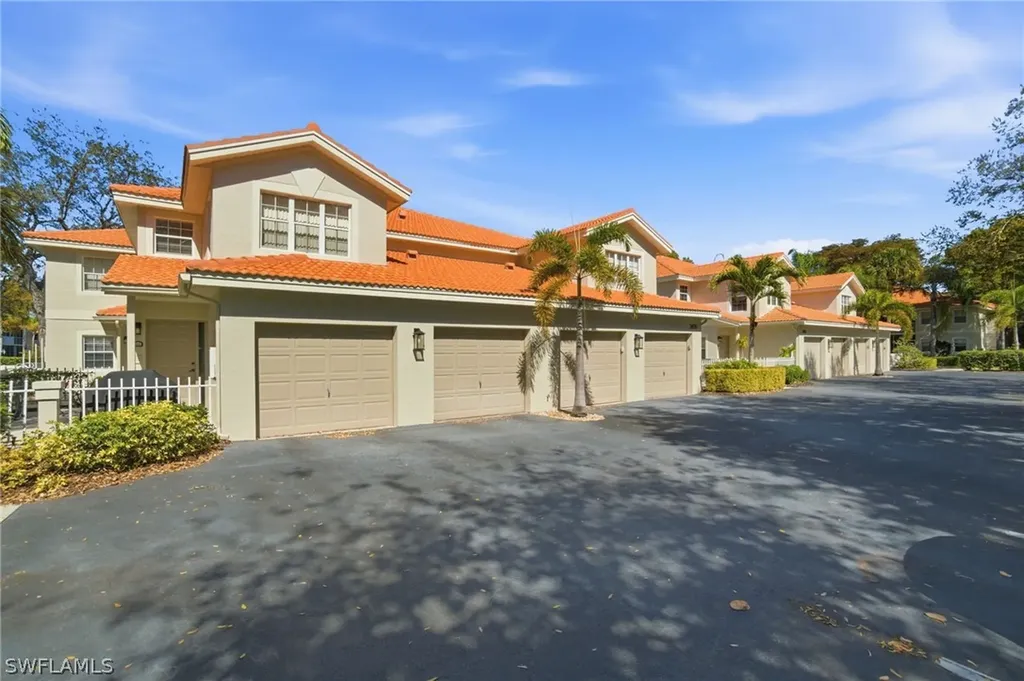 2476 Orchid Bay Drive Naples FL 34109