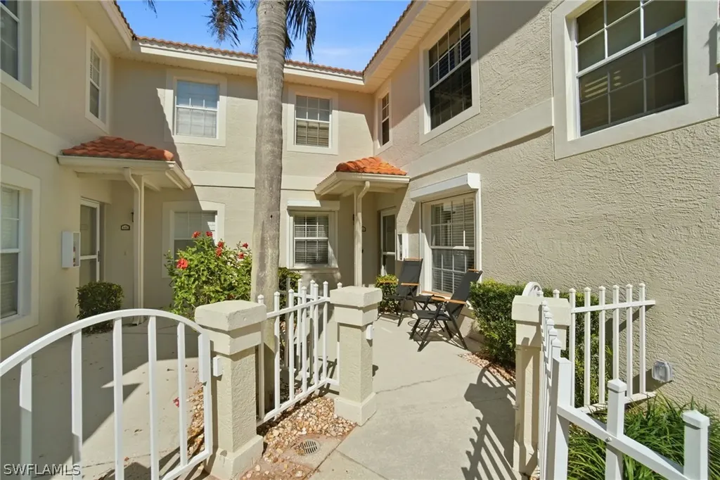 2476 Orchid Bay Drive Naples FL 34109