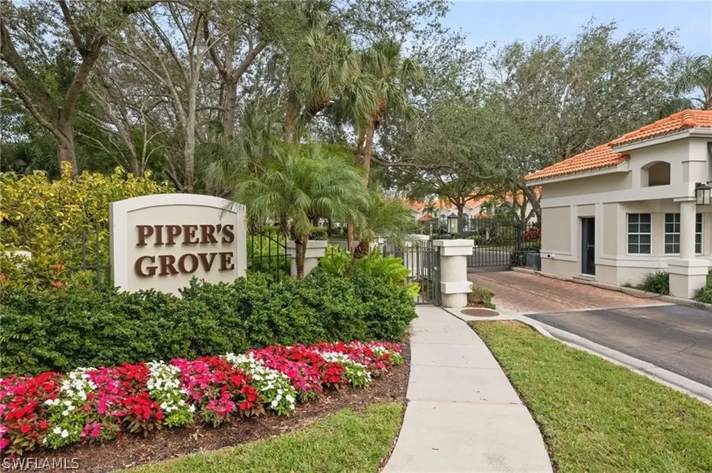 2476 Orchid Bay Drive Naples FL 34109