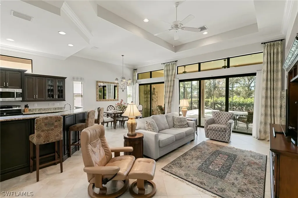 7347 Lantana Circle Naples FL 34119