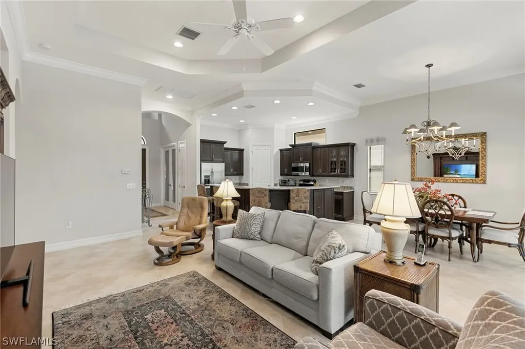 7347 Lantana Circle Naples FL 34119