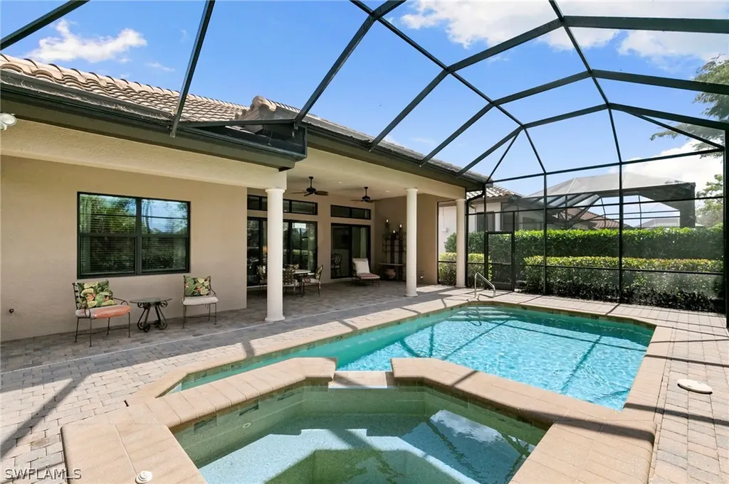 7347 Lantana Circle Naples FL 34119
