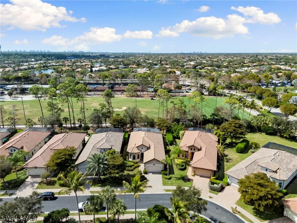 7347 Lantana Circle Naples FL 34119