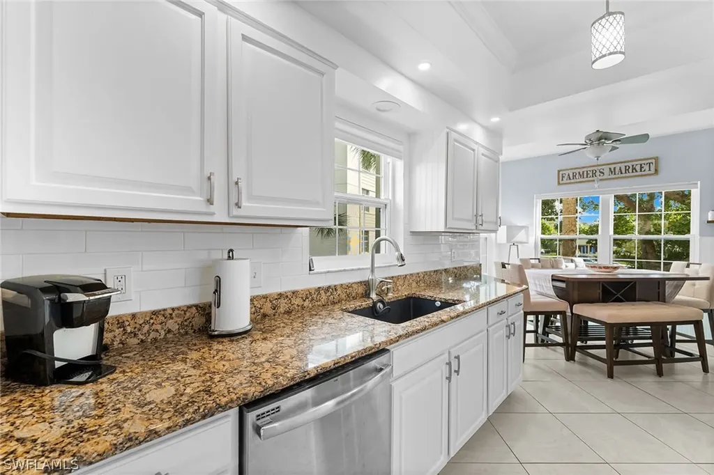 4140 Bayhead Drive Bonita Springs FL 34134