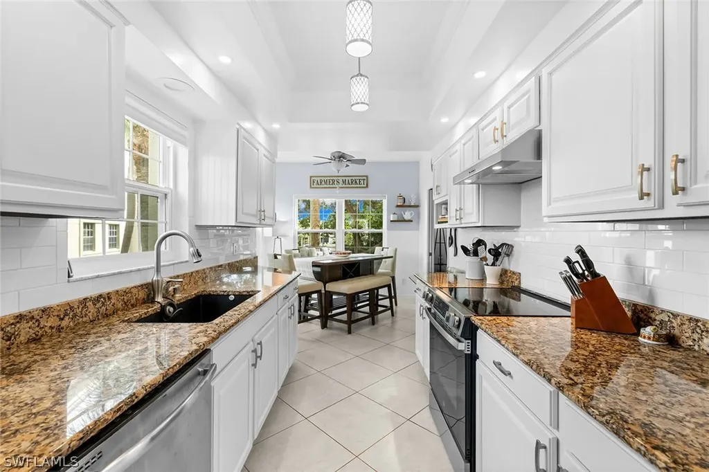 4140 Bayhead Drive Bonita Springs FL 34134