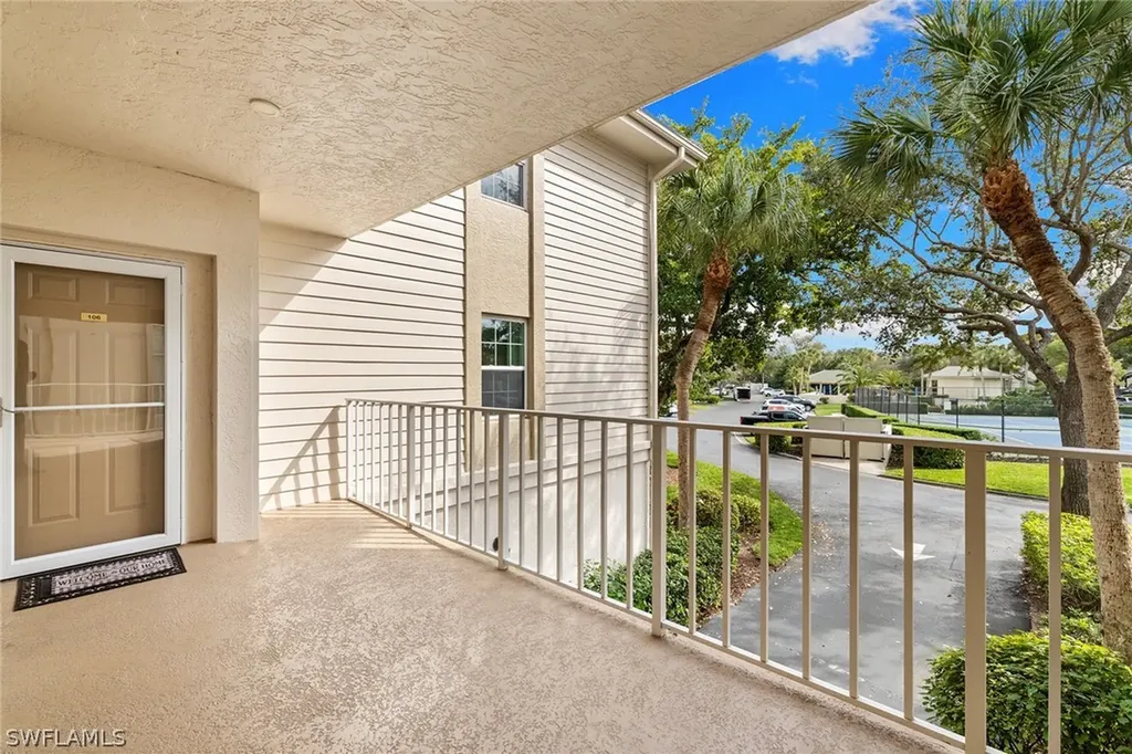 4140 Bayhead Drive Bonita Springs FL 34134