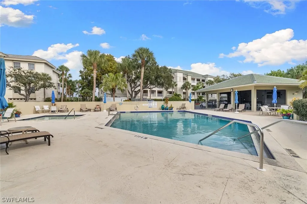 4140 Bayhead Drive Bonita Springs FL 34134