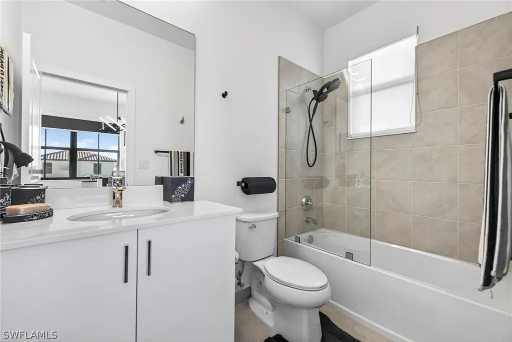 5585 Cobalto Way Ave Maria FL 34142