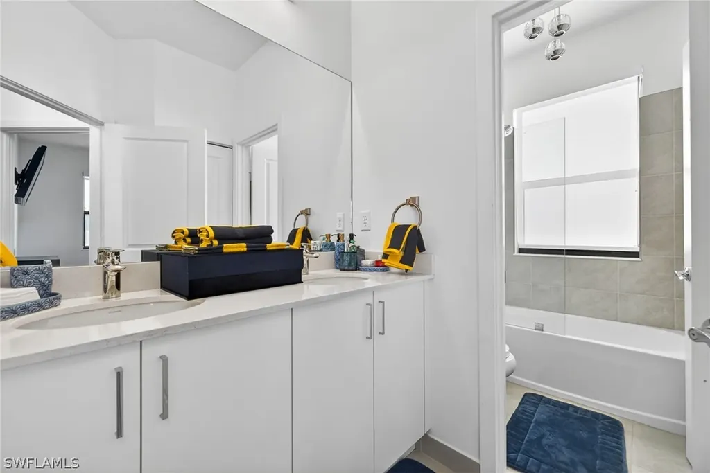 5585 Cobalto Way Ave Maria FL 34142