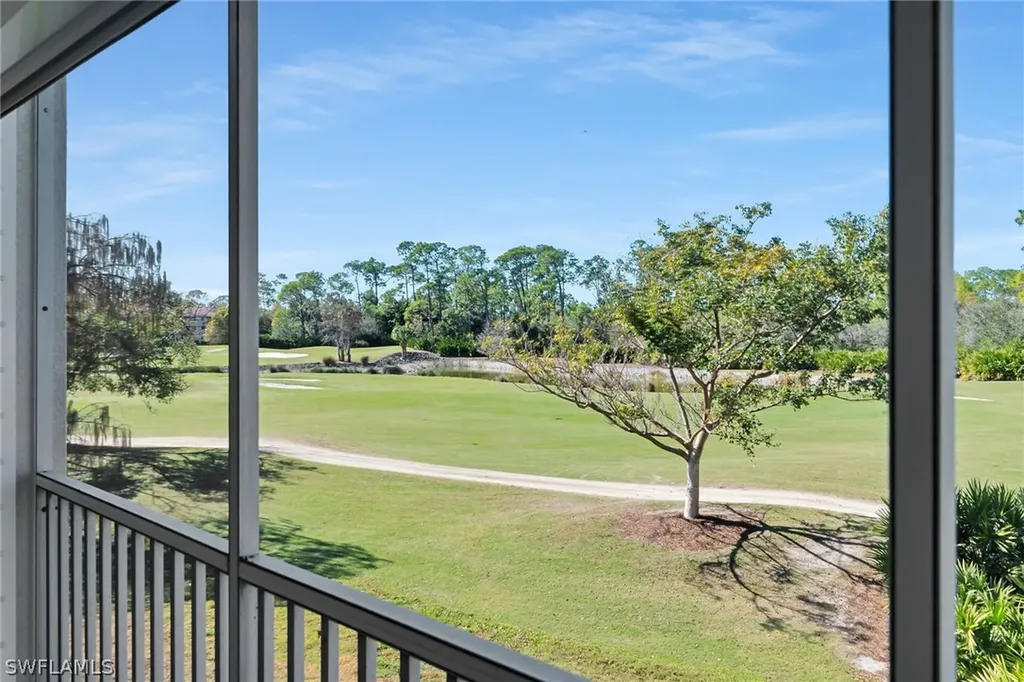 1001 Eastham Way Naples FL 34104