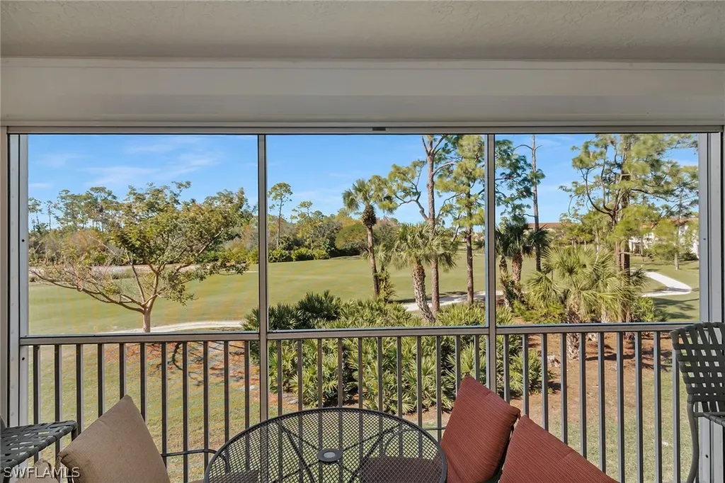 1001 Eastham Way Naples FL 34104