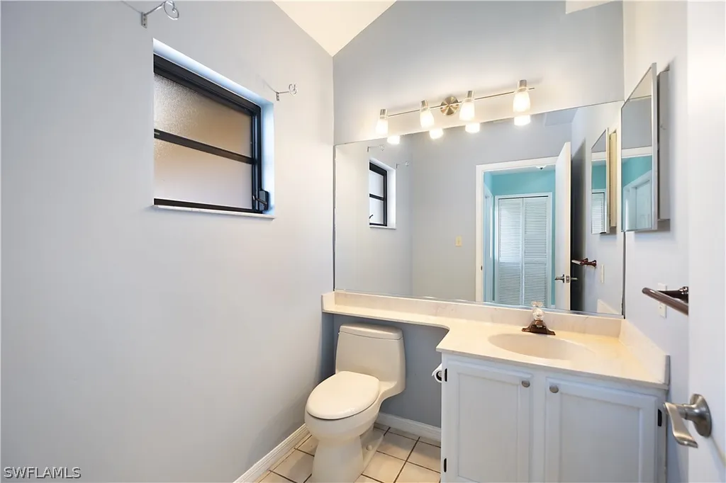 1250 Jardin Drive Naples FL 34104