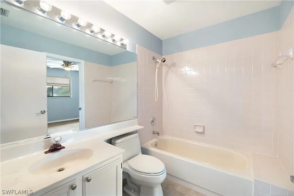 1250 Jardin Drive Naples FL 34104
