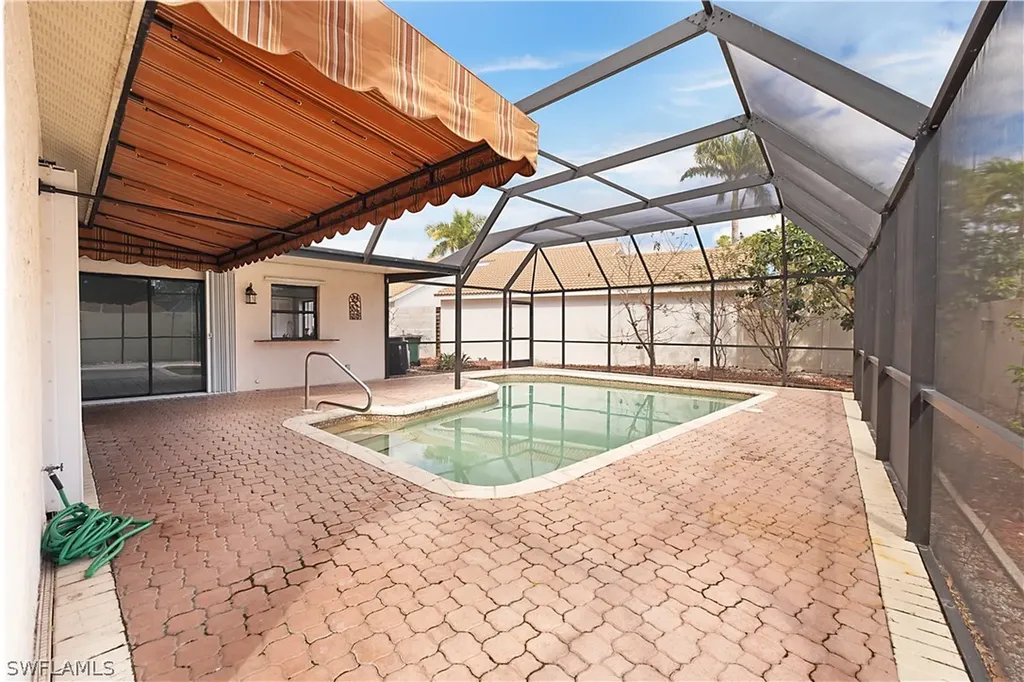 1250 Jardin Drive Naples FL 34104