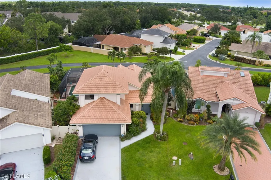 1250 Jardin Drive Naples FL 34104