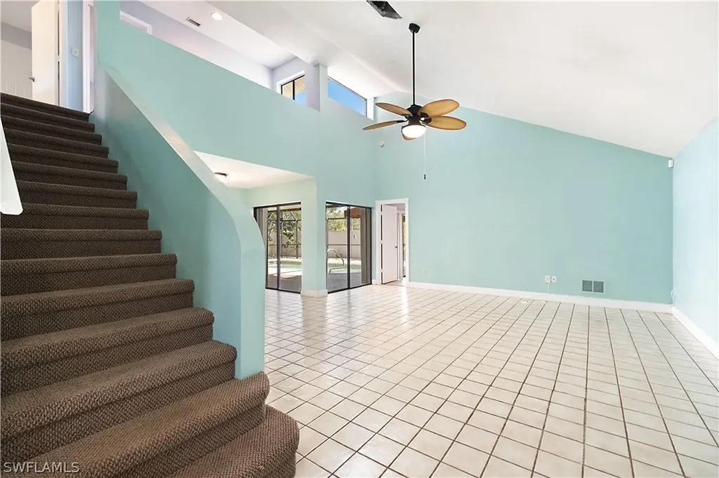 1250 Jardin Drive Naples FL 34104
