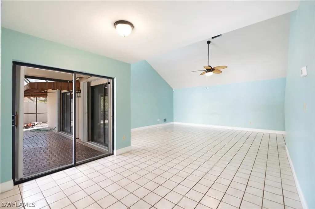 1250 Jardin Drive Naples FL 34104